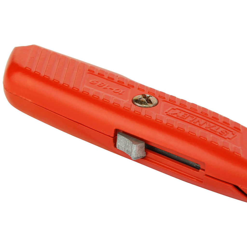 Self-Retracting Safety Utility Knife